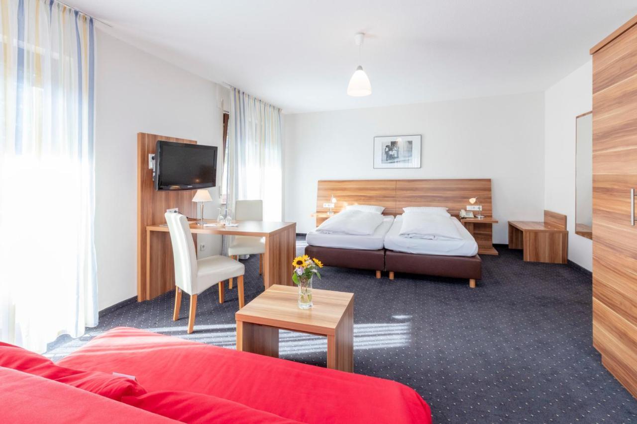 Hotel Krone Strassdorf Schwäbisch Gmünd Exterior foto